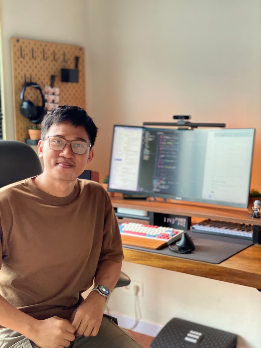 Bayu Riyadi - Front-End Developer